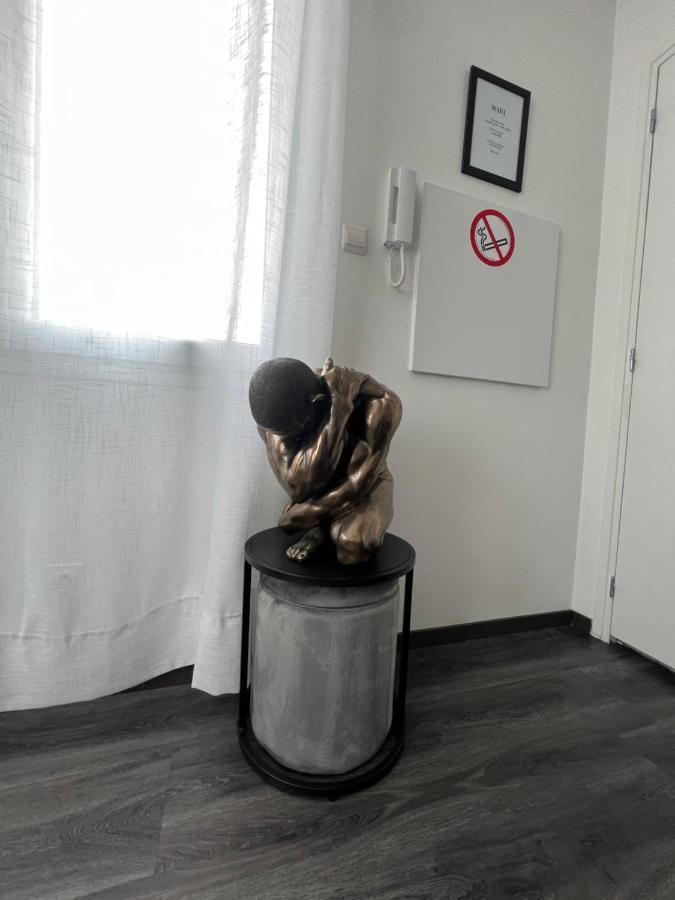 Appart De Luxe Tout Confort Jusqu A 4 Personnes Apartment Triel-sur-Seine Luaran gambar